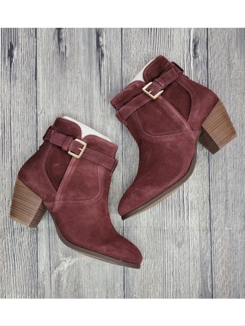 Diba NWOB Sleek Booties In Burgundy Suede Ankle Boots